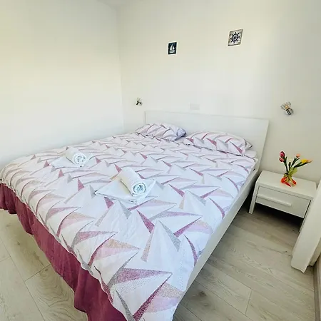 Apartman Luka 트로기르