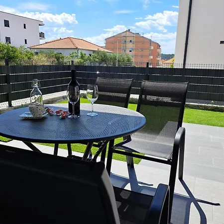 Apartman Luka Appartement *