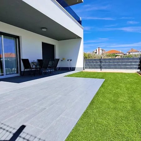 Apartman Luka 아파트